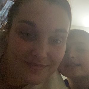 Meet your Posher, Alicia